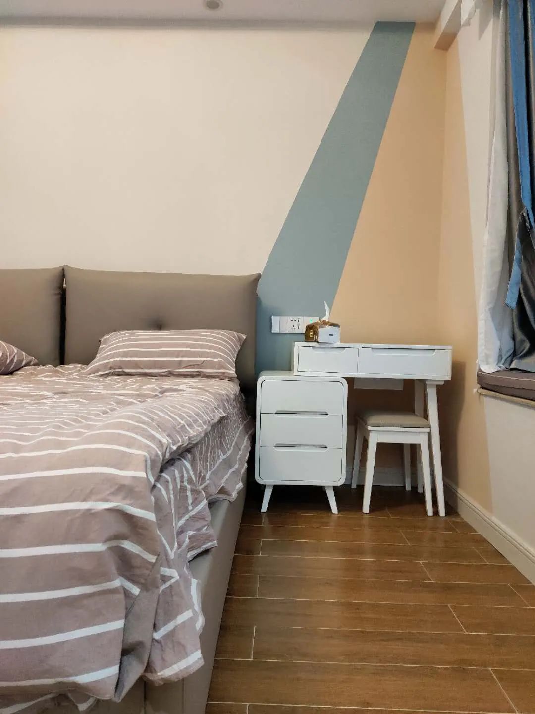 卧室怎样布置好看也有好风水,长方形卧室布置图片简单实用