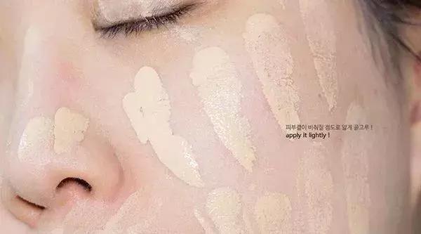 夏季怎么让皮肤降温,夏天很热你知道哪些降温小妙招