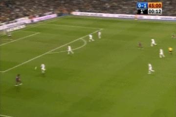 小罗征服伯纳乌拉莫斯,小罗征服了伯纳乌的球迷