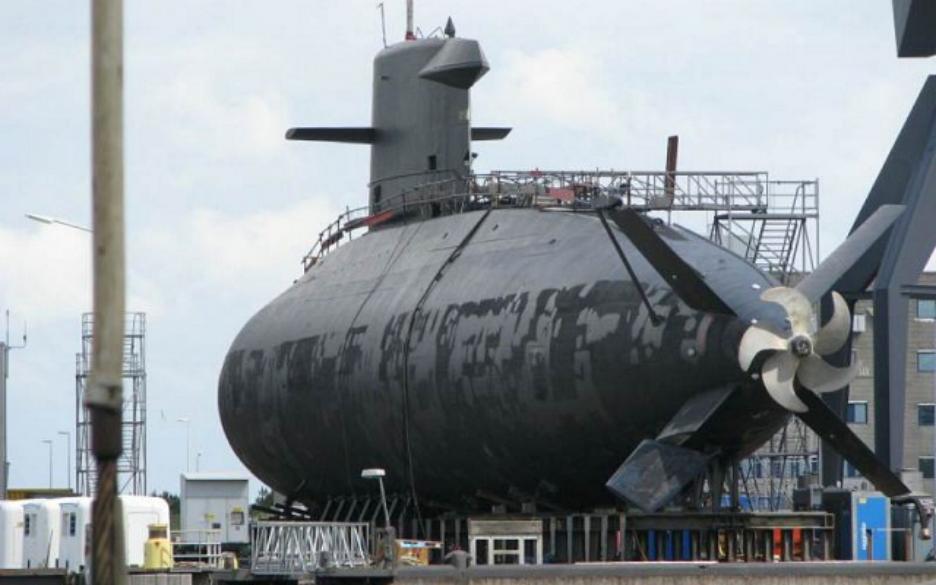 漫谈潜艇指挥塔,潜艇为什么要有指挥塔