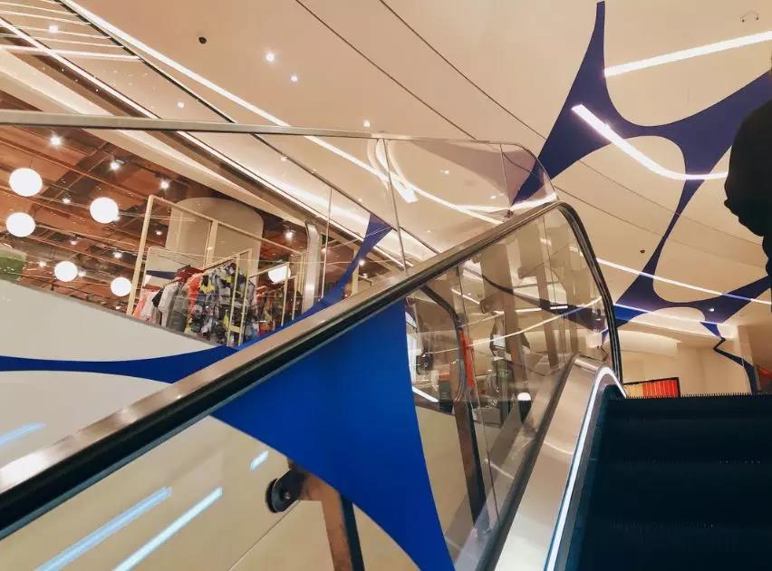 一个艺术兼商业的多维日常空间,商业与艺术结合的设计