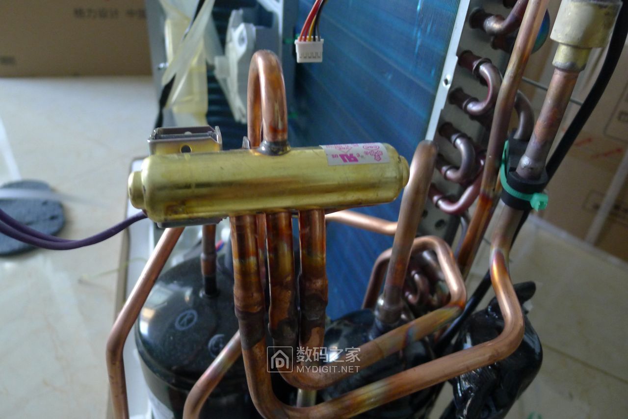 格力1.5匹空调拆解全过程视频,格力空调大1.5匹一级能效拆机视频