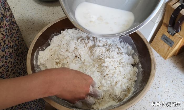 不要酵母发面蒸馒头的最好方法,我家蒸馒头方法