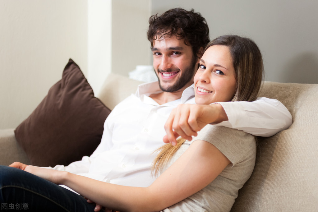 聊天技巧如何打开话题,怎么与人聊天说话技巧的书