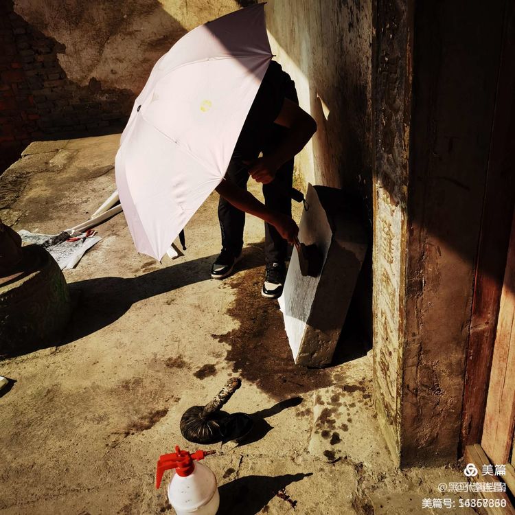 我们的足迹之121：凤凰山、高岩山拓碑，获碑拓19张。华表对联1副