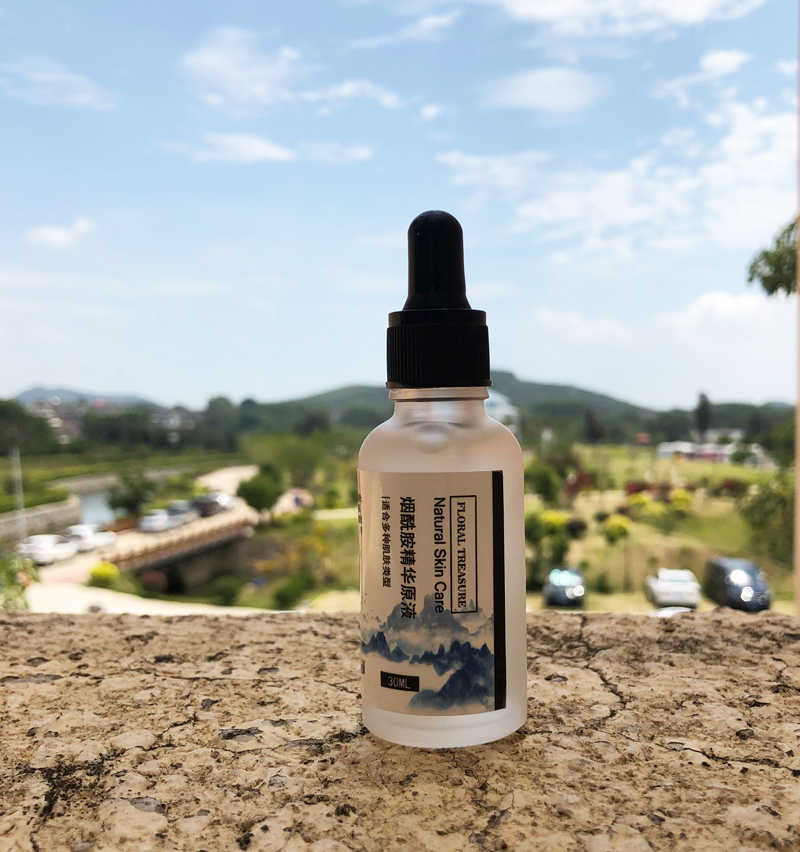 补水保湿提亮肤色精华液推荐分享,烟酰胺精华液紧致莹润柔滑肌肤