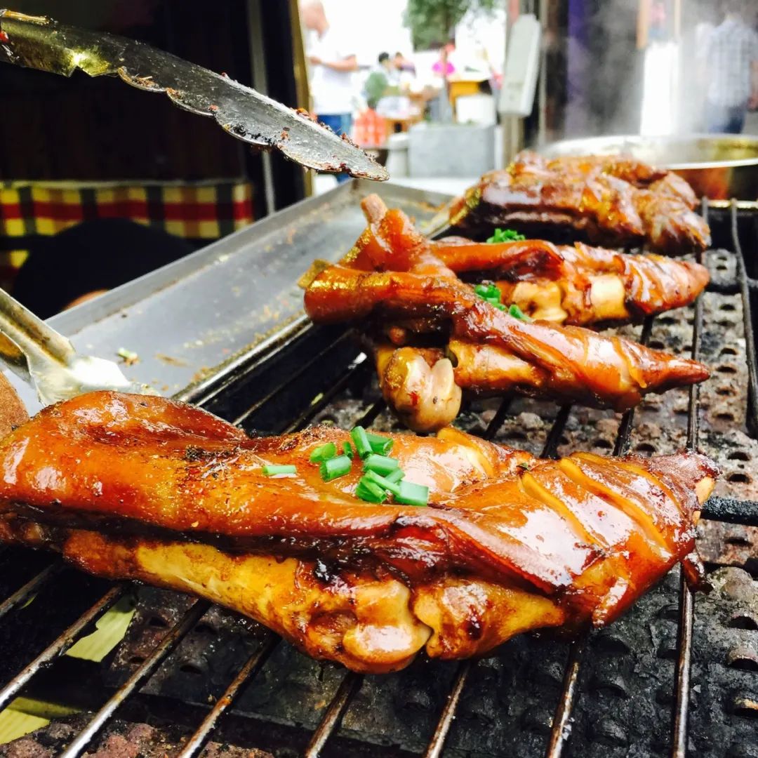 遇到猪最怕什么,碰到大猪草怎么办