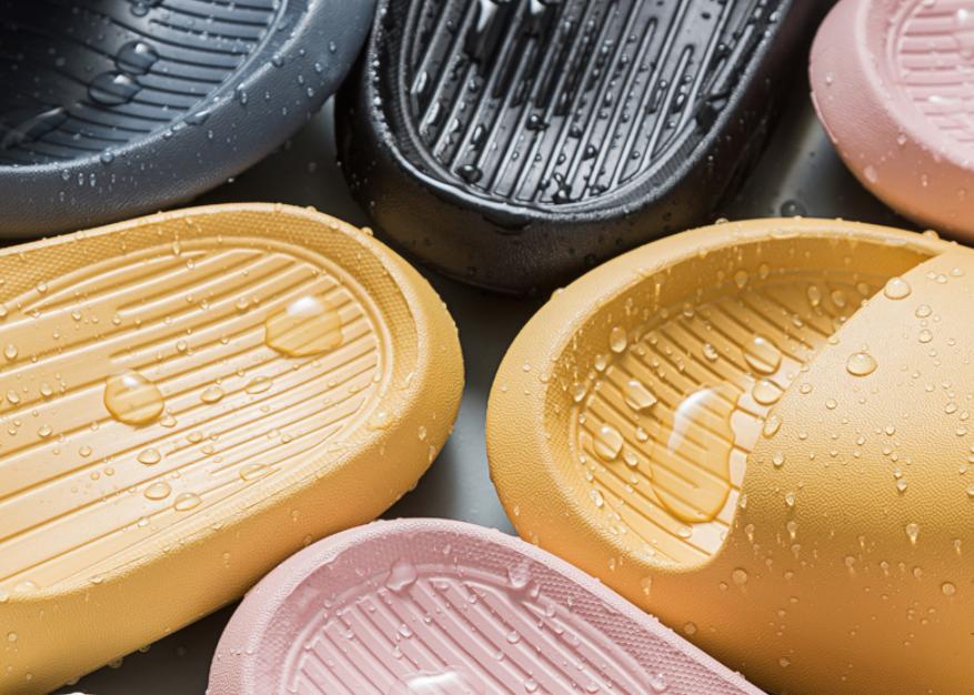 月销95000+的香蕉船拖鞋，居然30块都不要？上脚1s弹走1天疲劳