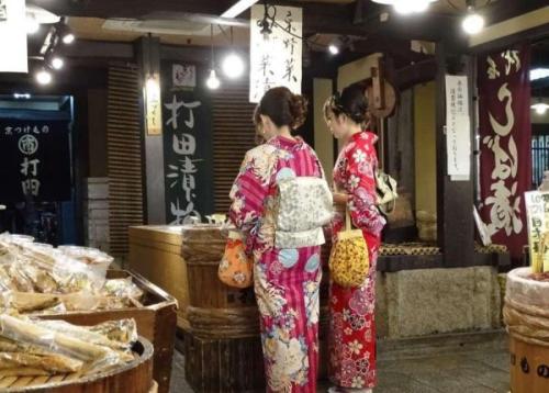 日本女孩不愿意嫁给中国人，到底为什么？