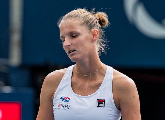 正式重返世界第1！3号种子输00后无缘抢榜首日本一姐第2次夺球后