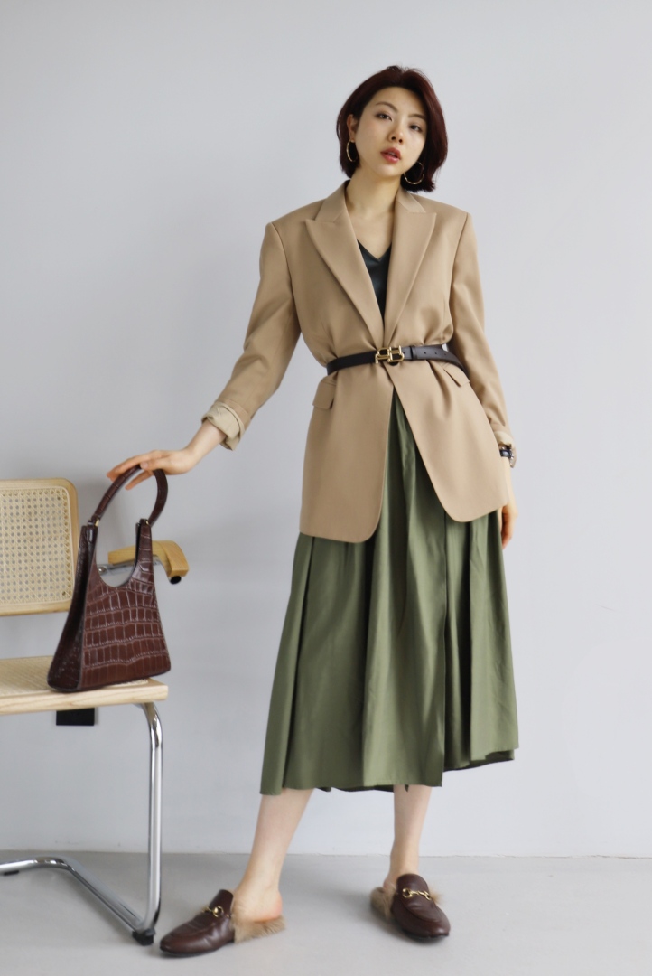 职场女强人穿搭高跟鞋,白色高跟鞋职场穿搭