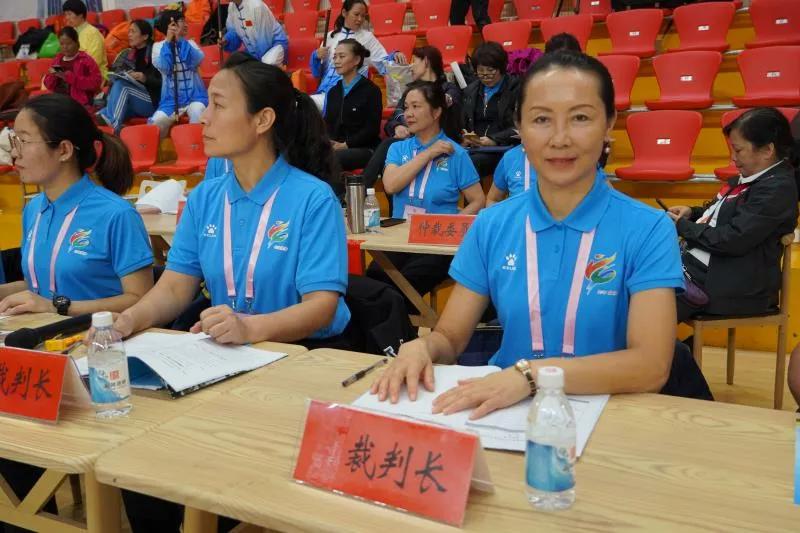 热潮涌动健身气功——洛阳市第十四届运动会健身气功比赛侧记掠影