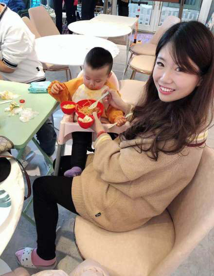 宝妈兼职首选花生日记分享经济淘宝天猫优惠券也能赚钱