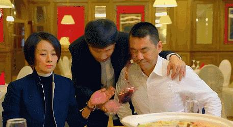 马伊琍是如何原谅文章的,马伊琍对文章还是挺好的