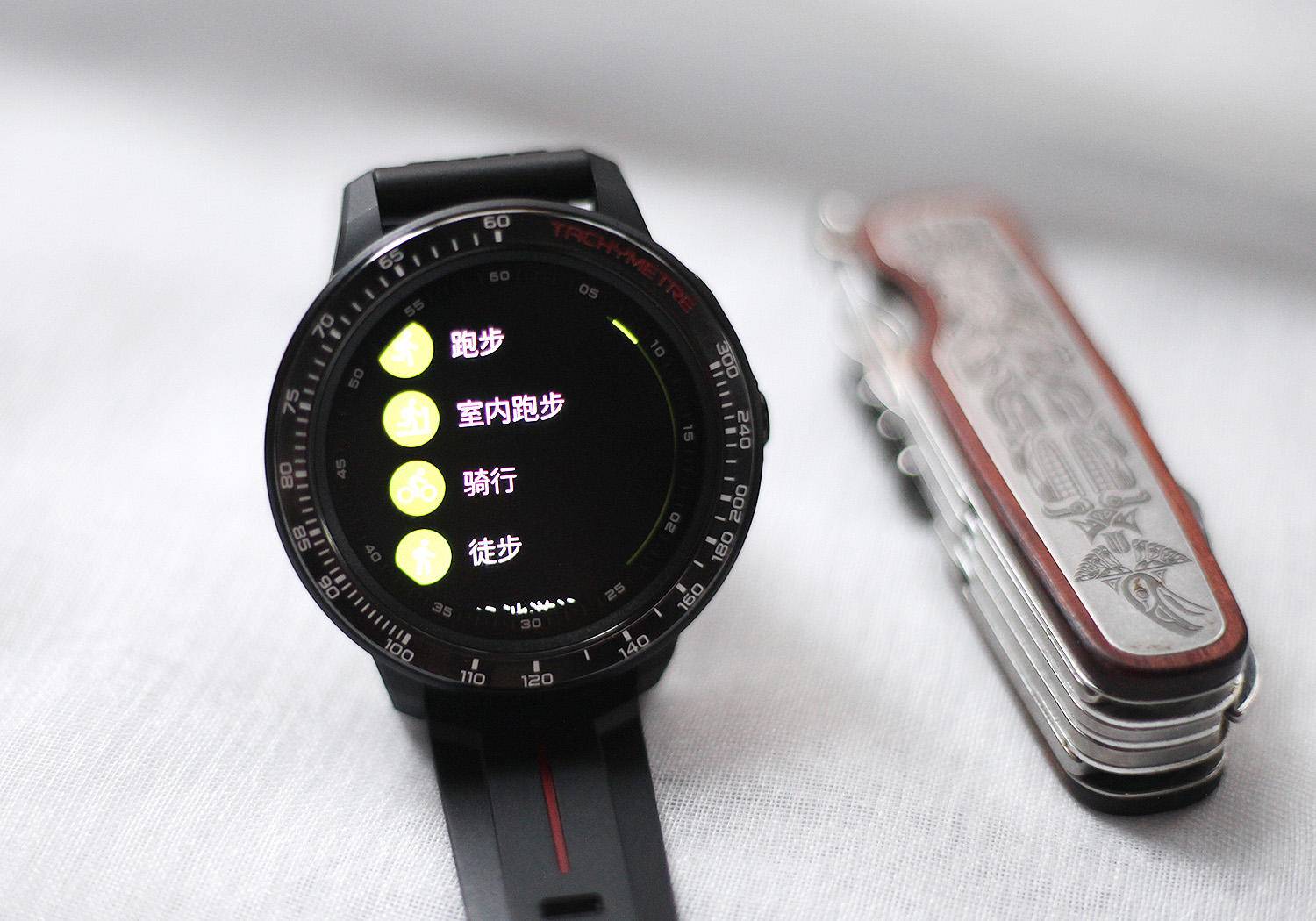 jeep智能全境界测评,jeep智能表推荐