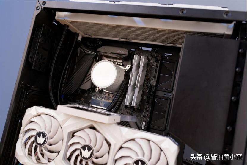 rtx30608g显卡影驰,显卡影驰rtx3090金属大师