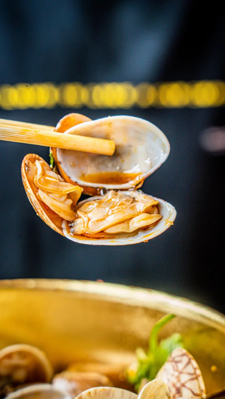 「卤林少堂主」2岁生日“虎”出新招，新品5元吃