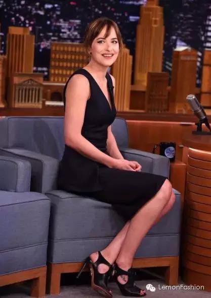 比女人更懂女人的穿搭,比女人更懂女人