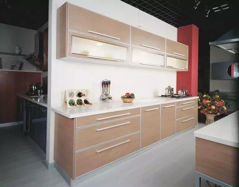 品牌橱柜和一般橱柜有什么区别,一套好的橱柜标准是什么