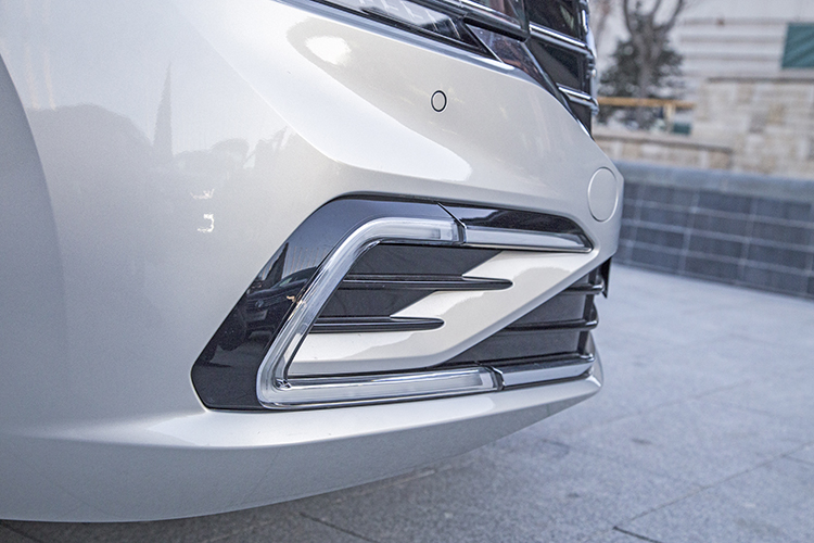 大众新能源制动系统报警,上汽大众油电混合帕萨特试驾