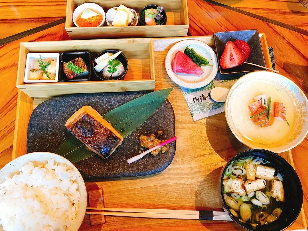 鎱㈣揪涓栫晫,鎱㈡父鍏ㄤ笘鐣岀浜屽鍦ㄧ嚎瑙傜湅