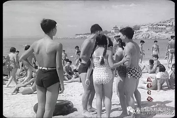 老电影小小足球队,60年代老电影小足球队员完整版