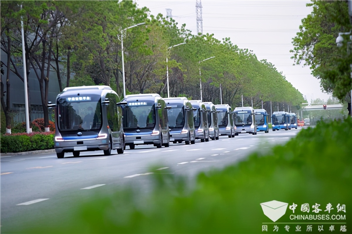 中国5g智慧公交,体验无人驾驶5g技术智能公交