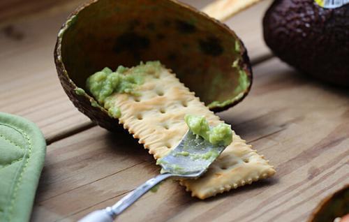 面包涂什么酱最好吃,最适合搭配面包的酱