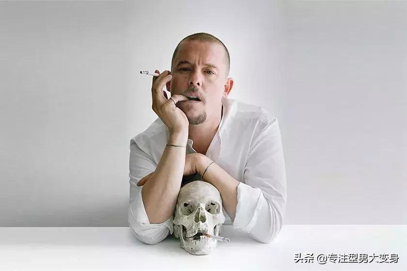 男生帅气发型痞帅,男生发型很酷很拽