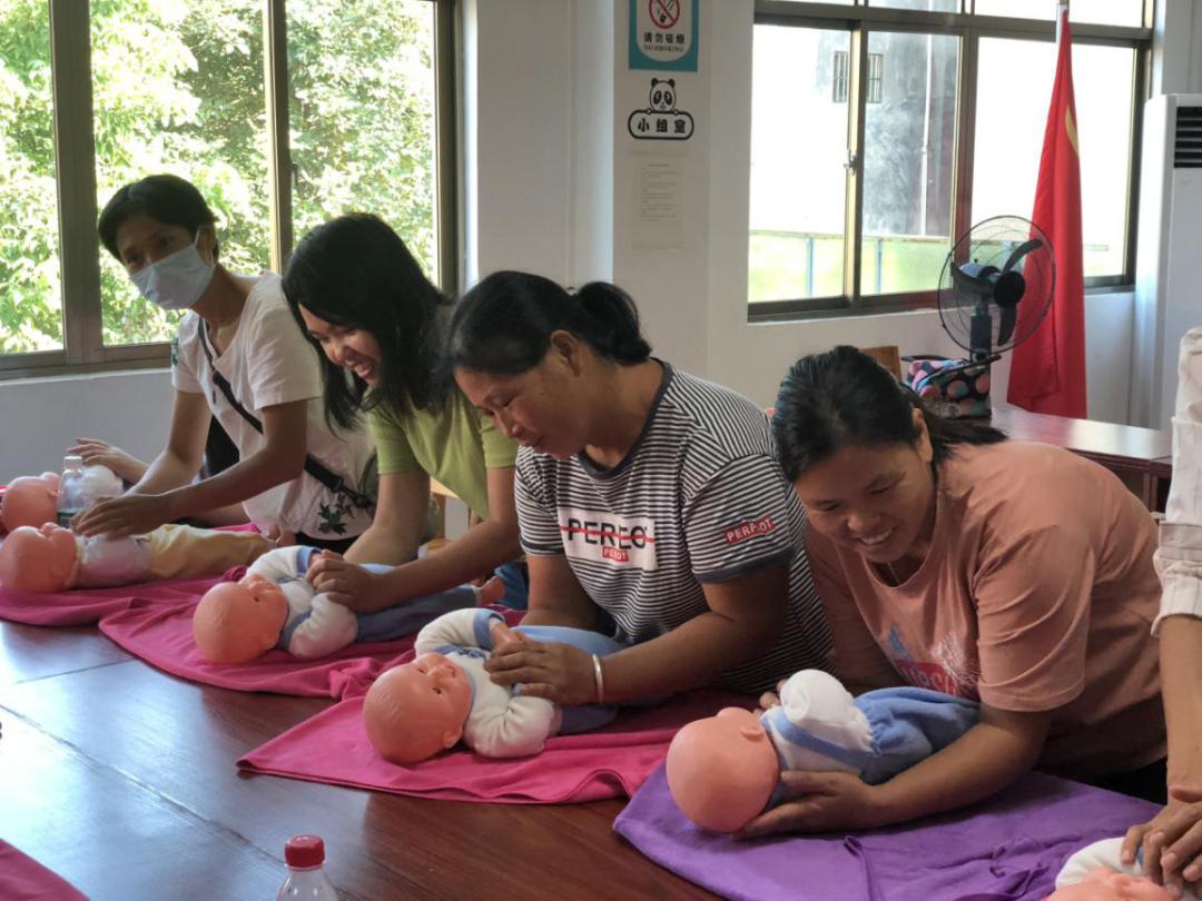 志愿服务我们齐参与,志愿服务我们一直在路上