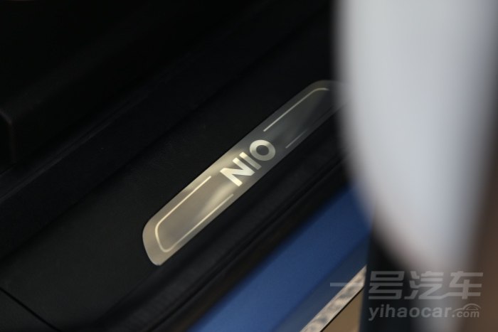 蔚来es8深度试驾预约,蔚来es8问界m9横评