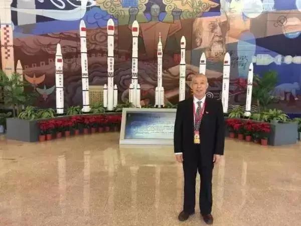 航天墨客李放清——遊于翰墨，对话锺王