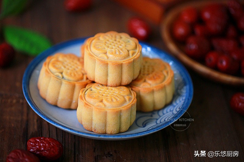 适合初学者做的枣泥月饼,从小爱吃豆沙包