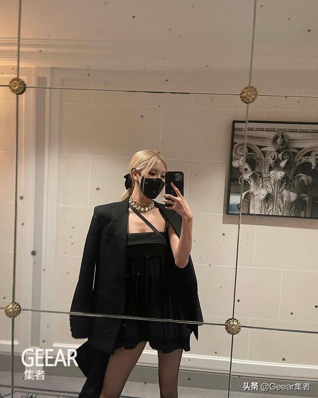 jennie参加巴黎时装周紫色上衣,jennie和jisoo去巴黎视频