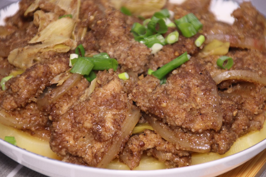 粉蒸肉放高压锅蒸好还是放蒸锅蒸,做粉蒸肉的粉用什么米炒