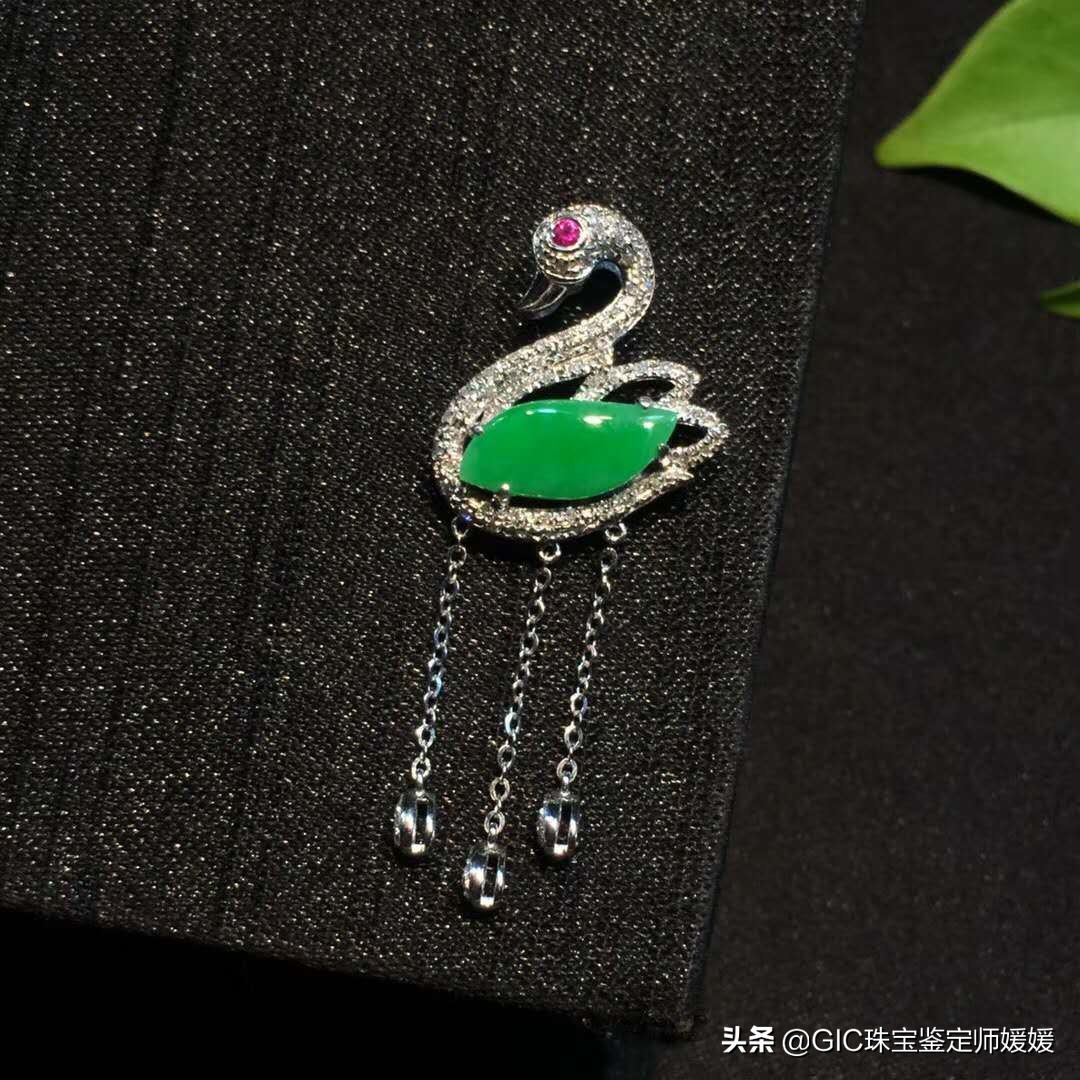 施华洛世奇镂空金天鹅,施华洛世奇梦幻水晶天鹅