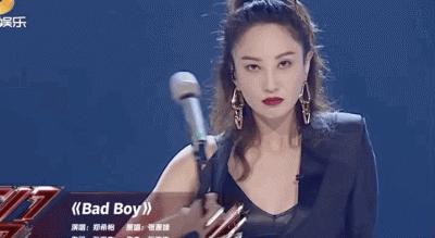 郑希怡什么时候去的香港,郑希怡最新机场消息