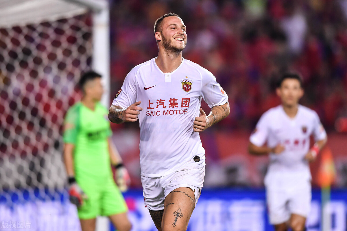 上港引援亚冠最新信息,上海上港保利尼奥归化了吗