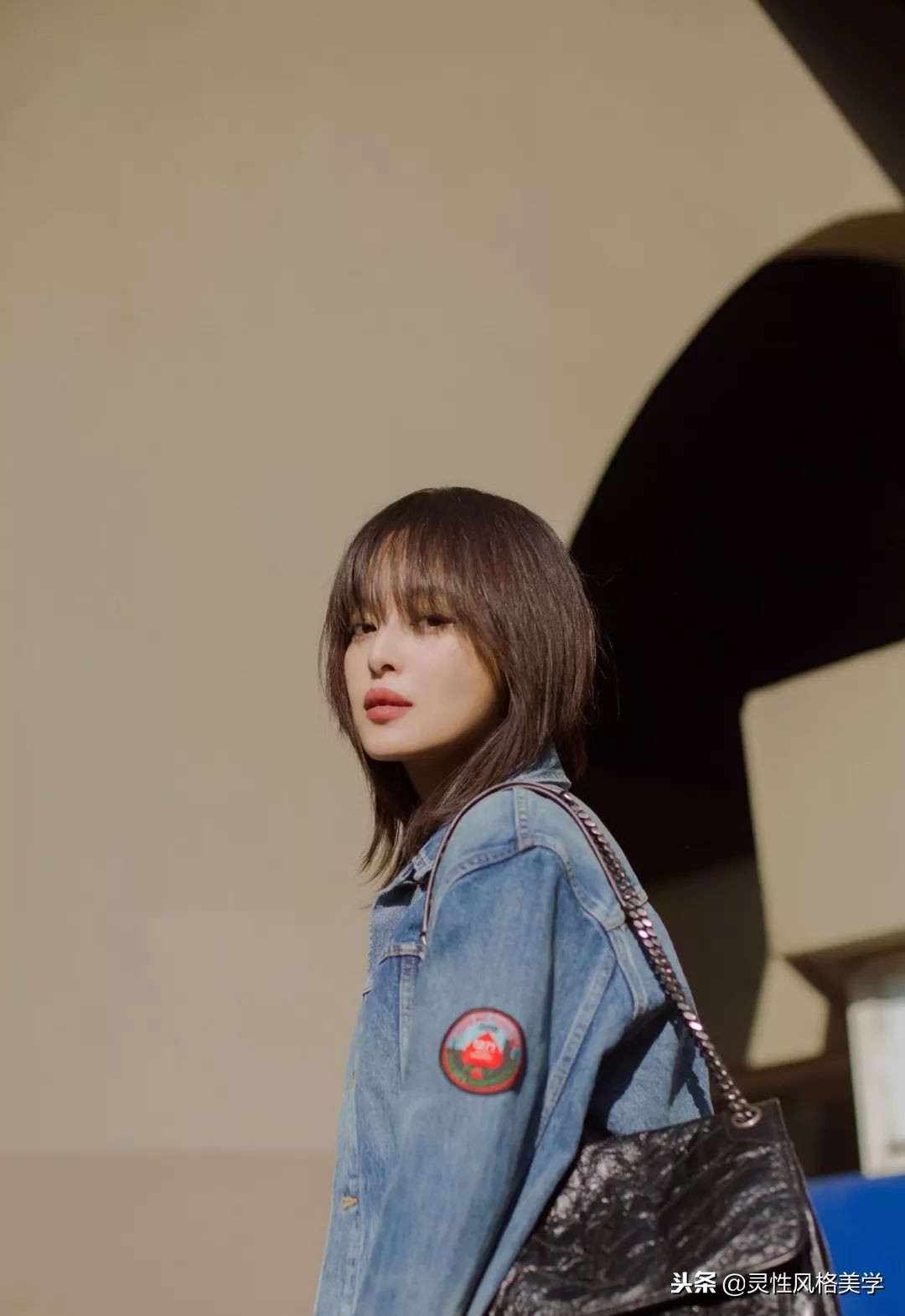 八字刘海锁骨发今年最新款发型,2022流行发型八字刘海减龄锁骨发