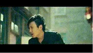 90年代的俄军大甩卖：一支牙膏换件军大衣，一个罐头换把AK