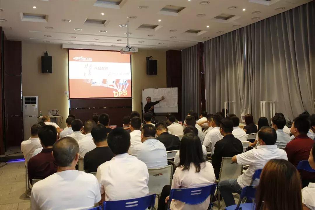 夜太阳王志军:用专业灯光打造文旅景观亮化新“视”界