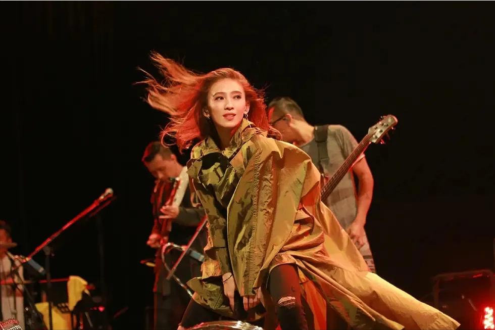 戴佩妮个人情感,歌坛才女戴佩妮