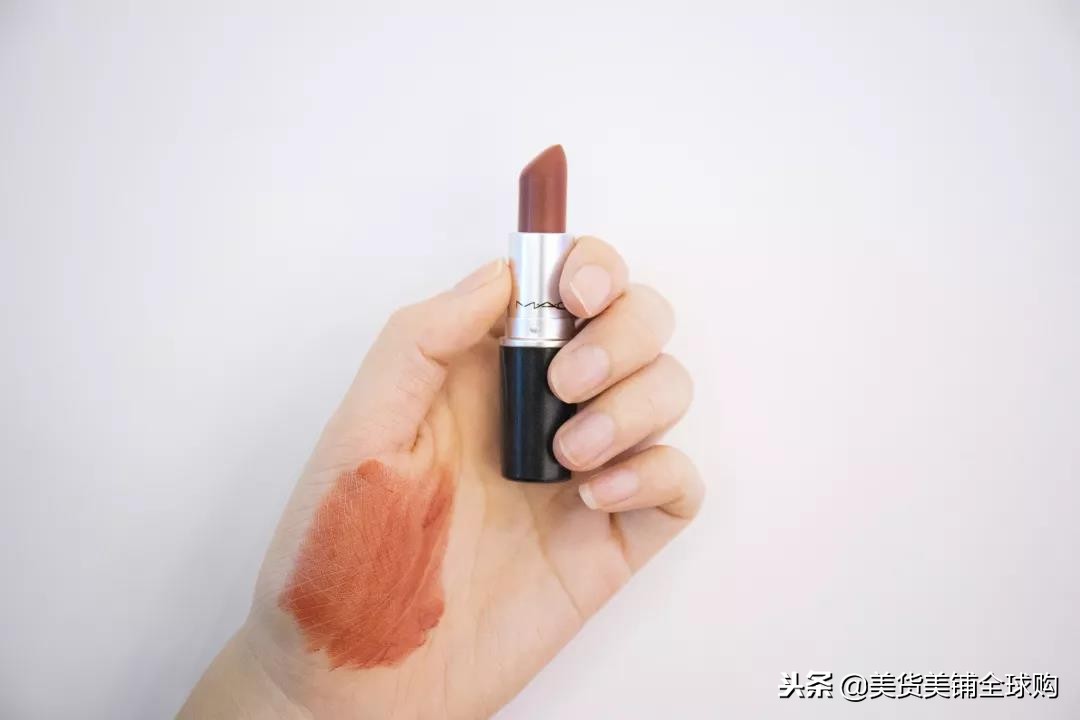 气场全开的秋冬口红！这几支口红，也太太太好看了吧！