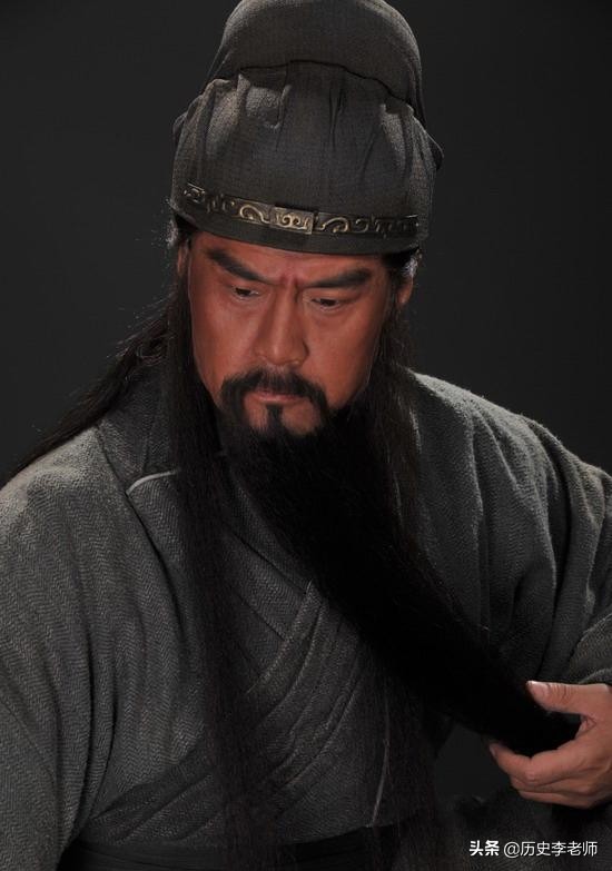 关羽傲慢自大,关羽傲慢固执