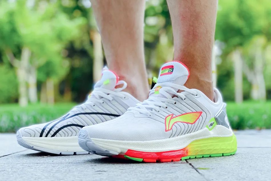 李宁superlight19适合什么跑者,李宁新鞋排行