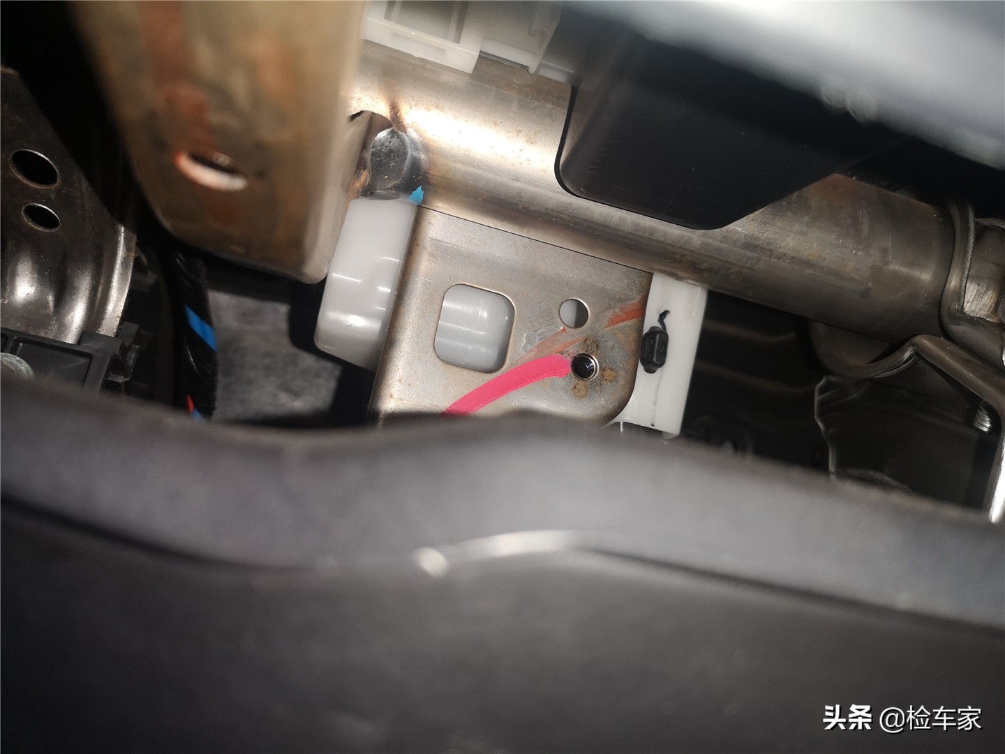 丰田卡罗拉百万纪念版,一代神车丰田卡罗拉