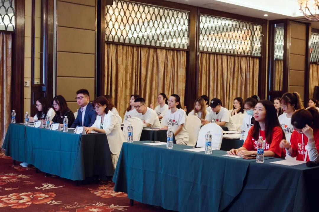 遇见更好的自己朗诵,遇见更好的自己美文