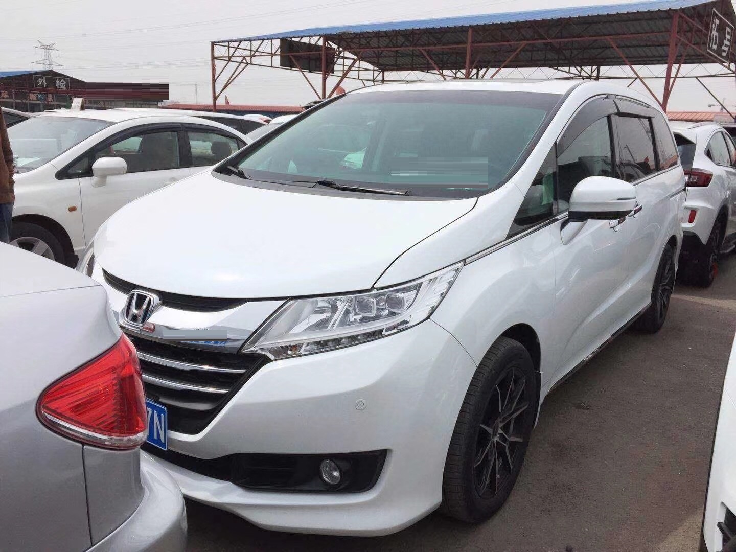 在网上买二手车是不是骗人的,在网上买二手车怕是诈骗该怎么办