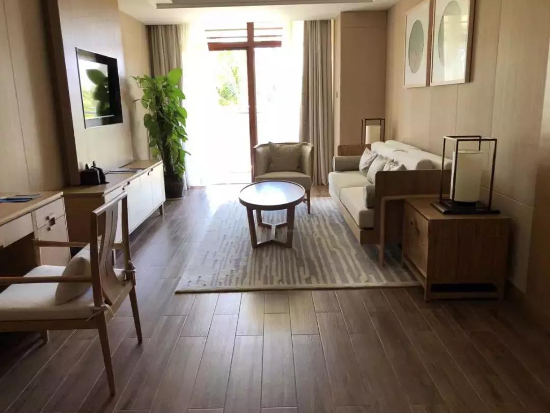 2018年木纹砖产量销量下滑超三成，铺贴与质感难突破成产品之痛？