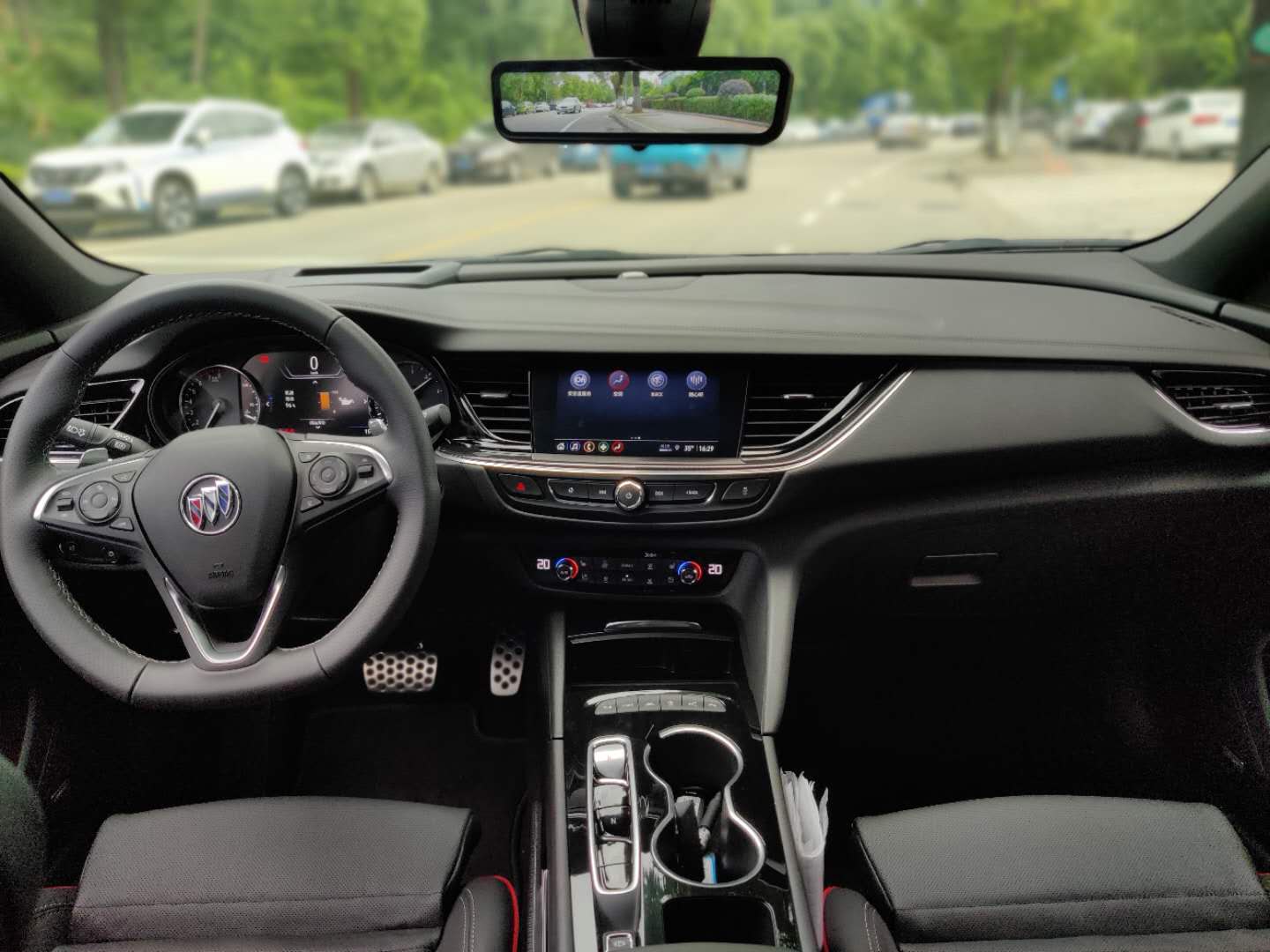 别克君威gs真实体验,别克君威gs驾控感怎么样